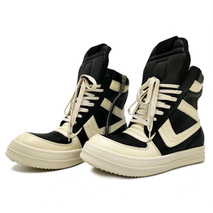 Zapatos de Hombre R, O, de Cuero Genuino, de Caña Alta, Negros y Blancos, con Diseño de Triángulo Invertido Grande - Product Image 1