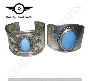 Brazalete de Moda Vintage de Latón Plateado de Alta Calidad Hecho a Mano, Joyería para Mujer de la India, Regalo - Product Image 3