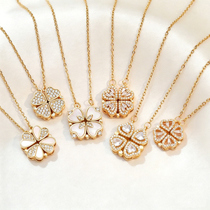 <span class=keywords><strong>Collier</strong></span> Femme Multi-Styles <span class=keywords><strong>en</strong></span> Gros 2-<span class=keywords><strong>en</strong></span>-1, Plaqué Or, Trèfle et Cœur Ouvert, Chaîne de Clavicule Empilable - Product Image 3