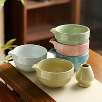 Ensemble de cérémonie du thé en céramique Dehua, style japonais moderne et minimaliste, comprenant bol à thé et fouet à matcha (Chasen) pour le matcha, pour l'exportation