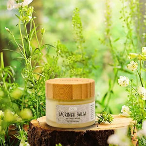 Crema Corporal Orgánica de Moringa Antienvejecimiento y Antiarrugas con Vitamina E y Aceite de Moringa, Hidratante Nutritiva para Todo Tipo de Piel, Uso Diario - Product Image 1