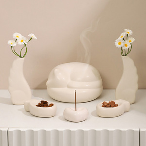 Wit Porseleinen Crematie As Huisdier Urnen Aandenken Huisdier Groothandel Keramische Huisdier <span class=keywords><strong>Urn</strong></span> - Product Image 5