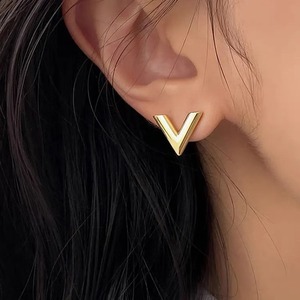 Fashion <b>Jewelry</b> Wholesale Simple V Shaped Stainless Steel <b>Jewelry</b> <b>Set</b> <b>for</b> <b>Women</b> Gold Plated Letter Necklace Bracelet Earrings - Product Image 6