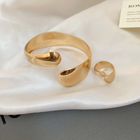 Ensemble de bagues et bracelets jonc plaqués or pour femmes, bracelet ouvert épais, bijoux de créateur tendance pour mariage, style Dubaï et africain, vente en gros