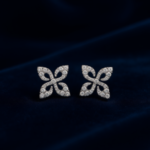 Boucles d'oreilles clous papillon en or rose avec diamants ronds taille brillant sertis pavé, bijoux fins classiques pour femme, à porter au quotidien - Product Image 2