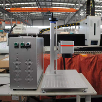 Machine de marquage laser à fibre CNC haute précision Raytu 20W 3D pour la gravure de coques de téléphone et de cartes PCB