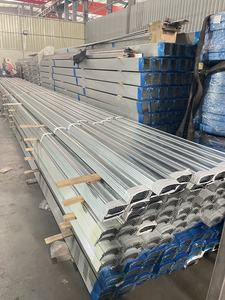 Puerta Enrollable Galvanizada con Rejilla, Puerta Enrollable con Orificios Perforados - Product Image 6