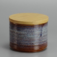 Pot à bougie en grès personnalisé avec couvercle |   Conteneur à bougie en céramique de 8 oz |   Fabrication de bougies à base de soja en gros |   Marque privée, produits alimentaires conformes aux normes