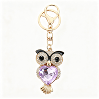 Porte-clés hibou élégant avec strass scintillants et cœur en cristal incrusté, breloque de sac à thème animal, cadeau tendance pour femmes et filles