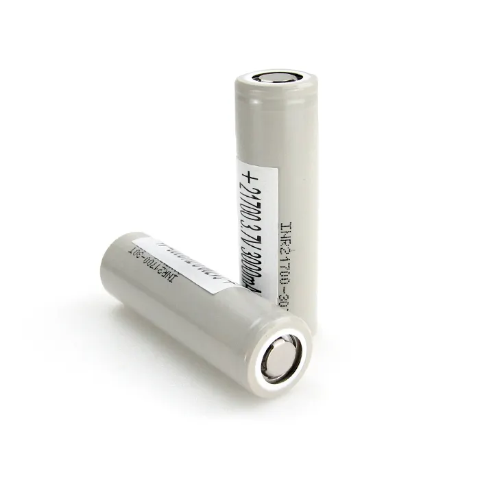 Baterai 21700 3000mah lithium ion kelas asli A 21700 30T baterai isi ulang 3.6V 35A 21700 sel dengan harga bagus