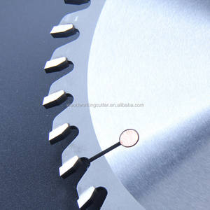 Hoja <span class=keywords><strong>de</strong></span> sierra PCD <span class=keywords><strong>de</strong></span> diamante Circular, contrachapado <span class=keywords><strong>de</strong></span> aglomerado, corte <span class=keywords><strong>de</strong></span> <span class=keywords><strong>MDF</strong></span>, duradero, adecuado para madera 120*2,8/3,6*20*24T - Product Image 2