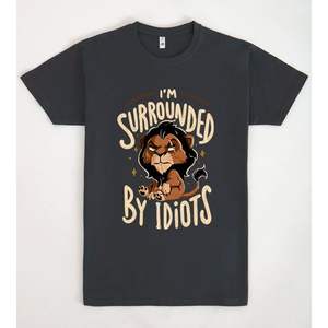 Camiseta Surrounded By Idiots para adultos, unisex, de algodón gris oscuro, ropa informal - Product Image 1