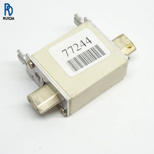 Fusible 3NA3817 3NA3 817 de Bajo Voltaje, Componente de Protección para Automatización Industrial - Product Image 1