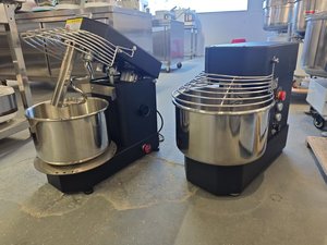 Máy trộn bột xoắn ốc 5L để bàn có đầu nâng & tô trộn tháo rời để trộn bột mì, sữa ngô, hạt, trái cây, nước - dành cho cửa hàng thực phẩm - Product Image 4