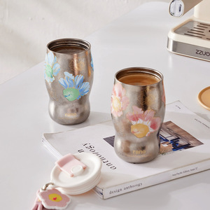Bouteille isotherme sous vide à double paroi en titane pur anti-fuite pour femme <span class=keywords><strong>Rano</strong></span>, ensemble cadeau tasse à café Mandheling avec sangle de transport - Product Image 1