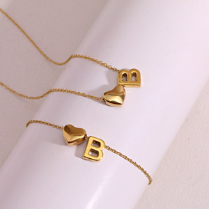 Collana con Ciondolo a Lettera in Acciaio Inossidabile Placcato Oro 18k, Collana con Ciondolo a Cuore Semplice e Trendy, Bracciale e Cavigliera per Gioielli Quotidiani - Product Image 5