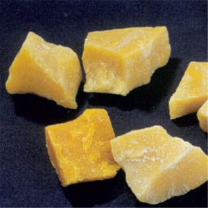 Cire d'abeille jaune parfumée naturelle la plus vendue avec un parfum rafraîchissant, écologique pour la fabrication de bougies et la décoration de Noël à la maison - Product Image 1