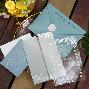 Invitations de <span class=keywords><strong>mariage</strong></span> d'<span class=keywords><strong>hiver</strong></span> en acrylique transparent avec cadre floral blanc élégant avec impression UV - Product Image 1