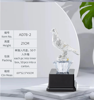 Trophée de la Paix 2025 en Résine Personnalisée : Statue de Pigeon Doré – Meilleur Marqueur – Coupes et Trophées pour Joueurs de Football et Événements Sportifs