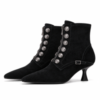 Bottines noires en daim pour femmes, à bout pointu, avec fermeture éclair latérale et bouton métallique, talon chaton, chaussures de mode pour les acheteurs de boutiques et de détail en gros