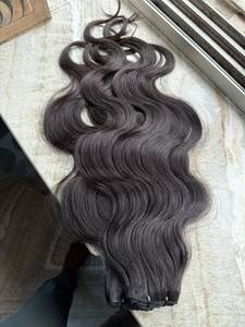 Extensiones de Cabello Humano Natural Virgen de Alta Calidad con Textura Ondulada, Diseño Moderno, de un Solo Donante del Sur de la India, a Granel - Product Image 4
