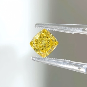 Лабораторно выращенный бриллиант, сертифицированный IGI, HPHT/CVD, фантазийный интенсивно-желтый, огранка «кушон», синтетический бриллиант - Product Image 2