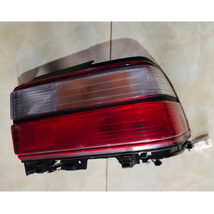 Accesorios para Automóviles, Luz Trasera para Corolla AE100, Lámpara Trasera OEM 81551-1A870 R 81561-1A870 L - Product Image 4