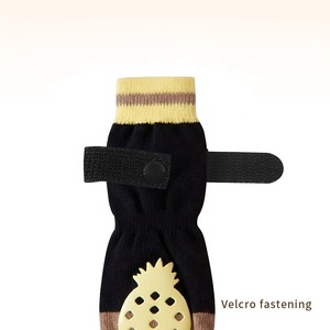 <span class=keywords><strong>Calcetines</strong></span> Elásticos para Mascotas con Puntos de Gel Antideslizantes, Diseño de Piña y Fresa para Cachorros - Product Image 6
