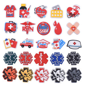 Parche <span class=keywords><strong>de</strong></span> plástico blando <span class=keywords><strong>de</strong></span> PVC <span class=keywords><strong>de</strong></span> dibujos animados bonitos al por mayor para la atención médica DIY, funda para teléfono móvil, amuletos para zapatos, decoración <span class=keywords><strong>de</strong></span> hadas religiosas - Product Image 1