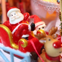 IIECREATE Maison de poupée miniature à faire soi-même, cadeau de Noël en bois fait à la main pour enfants, jouets en bois 3D, boîte en bois de couleur, unisexe