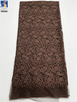 YX1016 échantillon brodé Tulle tissu en 7 jours Polyester fleur motif broderie pas cher maille tissu vêtements personnalisés