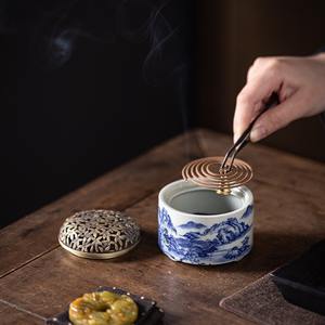 Brûleur d'encens d'intérieur en <span class=keywords><strong>porcelaine</strong></span> Qing à fond plat MSH Porte-encens en bois <span class=keywords><strong>de</strong></span> santal - Product Image 4