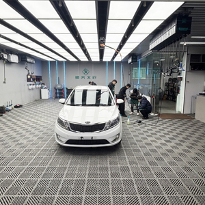 Estación Profesional <span class=keywords><strong>de</strong></span> <span class=keywords><strong>Lavado</strong></span> y Detallado <span class=keywords><strong>de</strong></span> Autos Eléctricos con Iluminación LED |   Restaure el Brillo <span class=keywords><strong>de</strong></span> su <span class=keywords><strong>Auto</strong></span> con Cuidado Automotriz Premium - Product Image 1