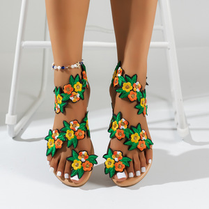 Sandales plates à broderie florale pour femmes, style bohème, avec lanières à la cheville, motif floral, pour l'été, la plage, les vacances, la marche - Product Image 4