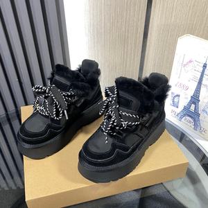 Bottes de neige thermiques antidérapantes pour femmes Uggs de luxe, automne/hiver, design tendance, chaudes, en cuir et laine, confortables, à la cheville - Product Image 5