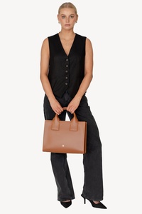 Sac fourre-tout en cuir PU pour ordinateur portable élégant pour femmes, sac à bandoulière avec logo personnalisé, fermeture à glissière, cartable à la mode pour voyage ODM - Product Image 5