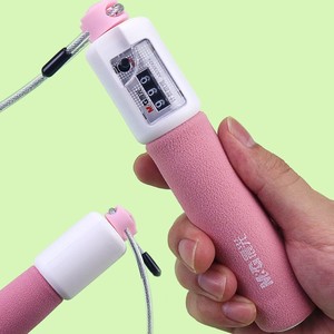 Cuerda para saltar con cable de acero M&G, con mango de espuma, ajustable, para fitness estudiantil AST97474 - Product Image 2