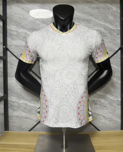 Maillot de football d'été léger pour adulte, tailles 25/26, vente en gros d'usine, uniforme de football personnalisé, tenue d'entraînement 100% polyester, coupe courte - Product Image 1