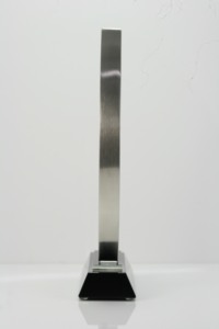 รางวัลคริสตัลดีไซน์ใหม่พร้อมโล่สแตนเลส ปรับแต่งป้ายรางวัลได้ พร้อมกล่องของขวัญ - Product Image 4