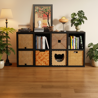 Lemari TV Kayu Solid Modern Eropa yang Dapat Disesuaikan - Unit Penyimpanan Ruang Tamu Berdiri di Lantai dengan Pintu Ganda
