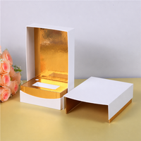 Boîte-cadeau d'affichage en carton d'or haut de gamme avec boîtes en papier de qualité supérieure avec logo bronzé
