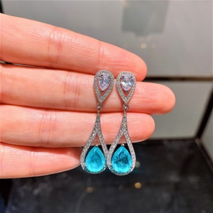 Pendientes Colgantes de Cobre Ecológico con Baño de Plata y Zirconia Azul en Forma de Pera de 8*10mm, Estilo Vintage, para Uso Diario Femenino - Product Image 5