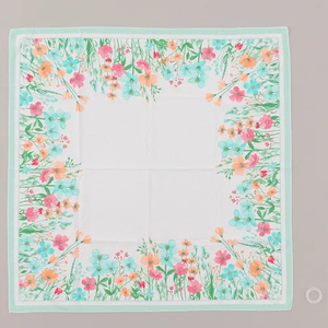 Écharpe au motif design aux couleurs vives, légère et douce, écharpe courte élégante pour femmes - Product Image 5