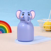 Botol minum anak-anak berinsulasi dengan desain kepala hewan kartun lucu, tutup berbentuk gajah, desain kepala rusa yang imut, cocok untuk di meja sekolah dan bepergian.