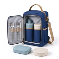 Sac à couverts de pique-nique avec ouverture frontale de style livre, porte-ustensiles et poches pour bouteilles, idéal pour le camping, les voyages et les repas en plein air