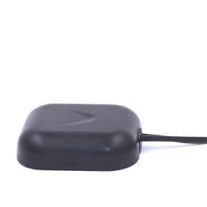 Antennes combinées <span class=keywords><strong>4G</strong></span> LTE. <span class=keywords><strong>Antenne</strong></span> MiMO Wifi/ <span class=keywords><strong>4G</strong></span> à gain élevé pour <span class=keywords><strong>camping</strong></span>-<span class=keywords><strong>car</strong></span>/<span class=keywords><strong>camping</strong></span>-<span class=keywords><strong>car</strong></span>. Fabricant d'<span class=keywords><strong>antenne</strong></span> active étanche pour véhicule - Product Image 4