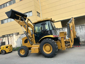 Cat 420F de marque japonaise d'occasion en Offre Spéciale chargeuse-pelleteuse de 7 tonnes en parfait état de fonctionnement à vendre - Product Image 6