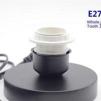 Base de lampe de bureau LED E27 à vis intégrale, en plastique blanc, avec interrupteur et adaptateur à économie d'énergie, pour une ambiance optimale – Vente directe usine