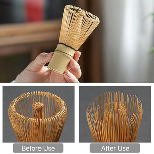 طقم شاي الماتشا الاحتفالي المخصص في صندوق هدايا، مكون من 5 قطع: خفاقة ماتشا، وعاء زجاجي، حامل تشاسن، منخل معدني، وملعقة من الخيزران - Product Image 4