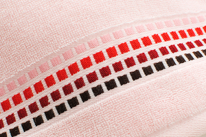 Asciugamano in Puro Cotone Spesso, Produzione all'Ingrosso, Assorbente e Morbido, Personalizzabile con Ricamo - Product Image 5